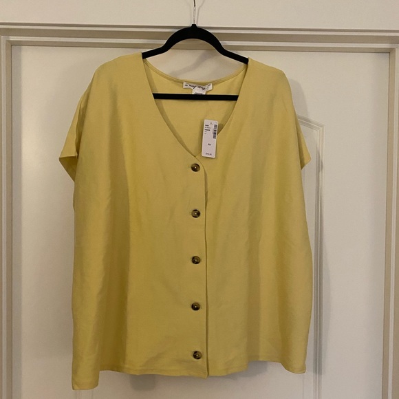 In Every Story Yellow Button Shirt - Picture 2 of 6
